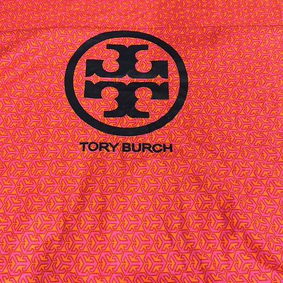 NWT. Tory Burch Robinson East West Tote. Never used. Smoke free home. - Picture 14 of 15